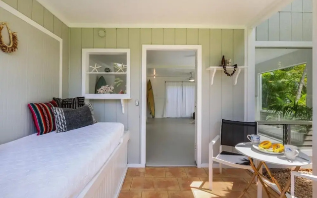 Hanalei Hideaway 2 Bedroom Home by RedAwning