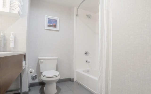 Hampton Inn By Hilton Santa Clarita-Valencia