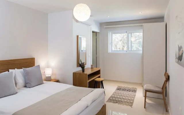 Falasarna Seafront House