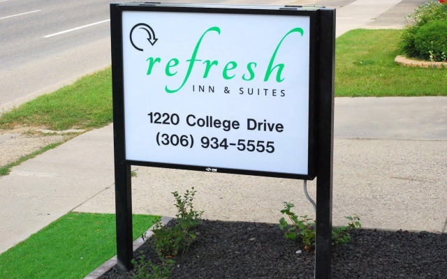 Refresh Inn & Suites