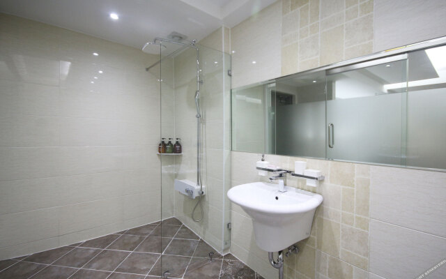 Gwangyang Geu Self Check-in Motel