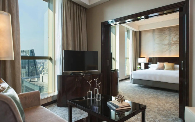 Renaissance Shanghai Pudong Hotel