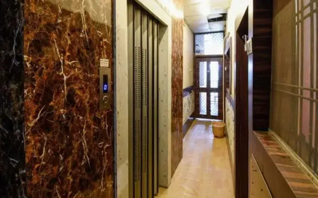 Goroomgo Satyam Residency Jabalpur