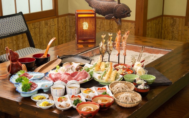 Nakanosawa Onsen Iroriyu no Yado Osakaya