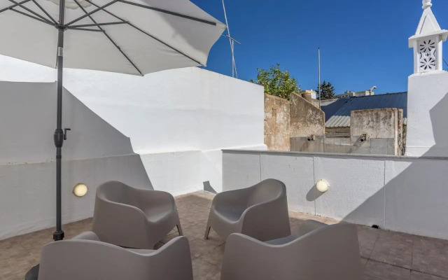 FLH Faro Central House with Terrace