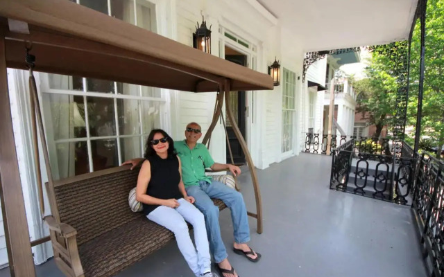 The Esplanade Guesthouse Mansion