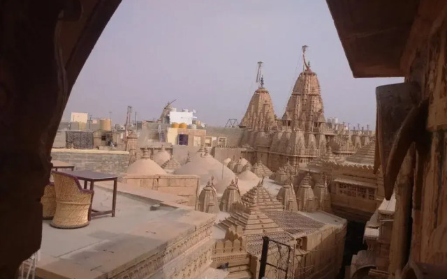 Hotel Suraj