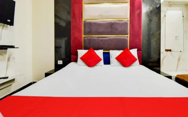 Hotel Double R