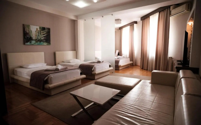 Garni Uni Elita Lux Hotel