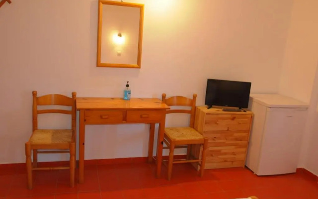 Chalikias Rooms