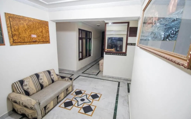 WOWSTAYZ Hotel Sahiwa