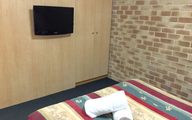 Country Gardens Motor Inn Toowoomba