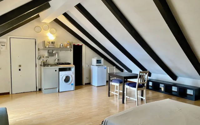 Casa Milano - S. Alessandro 3 - Check-in in via Lupetta 5