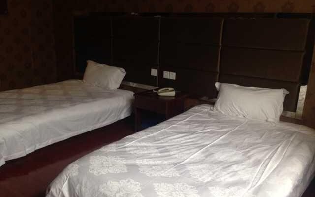 Chenyu Shangwu Hotel