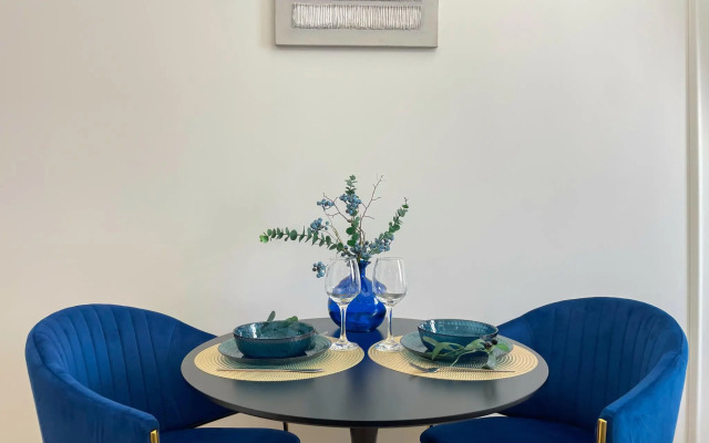 Art-Seasons Apartments (Арт-Сизонс Апартментс) на улице Ивана Франко 6