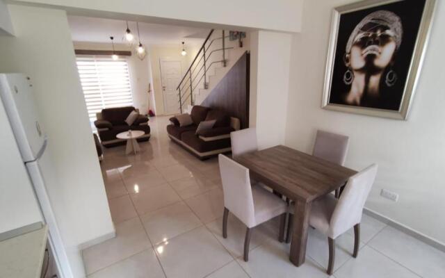 Royal Sun Holiday Villa, 2 Bedroom Semi-detached