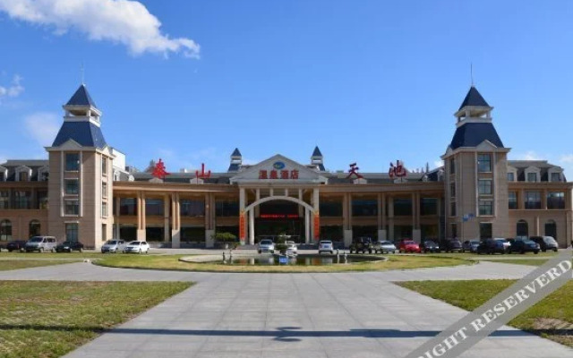 Tianchi Hotspring Hotel