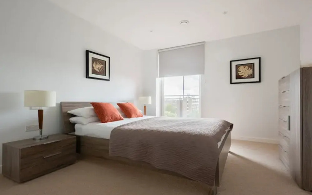 2 bed 2 Bath Greenwich Apart. - London