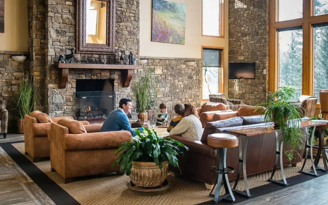 Bear Creek Lodge