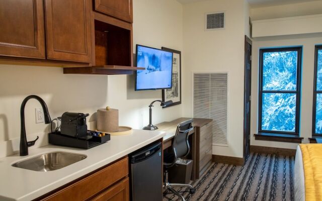 Corduroy Inn and Lodge, Trademark Collection by Wyndham