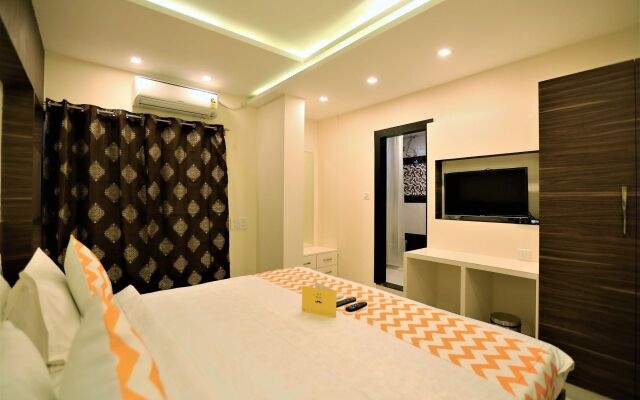 Fabhotel Corporate Crown