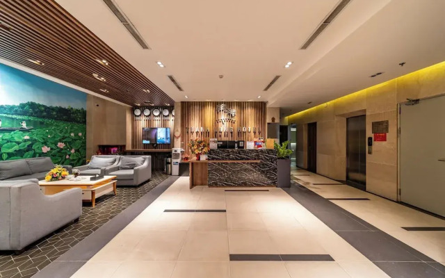 Thanh Long Hotel