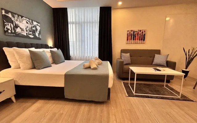 Hadrians Tower Apart Otel