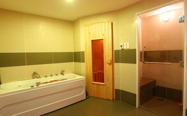 New Pacific Hotel