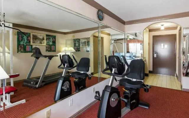 Quality Inn & Suites