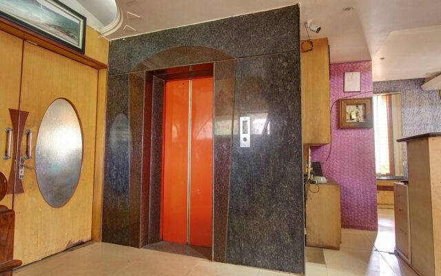 Hotel Rajsangam International