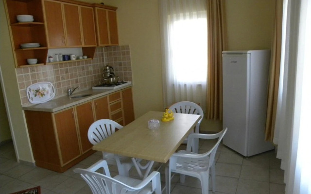 Ada Apart Hotel