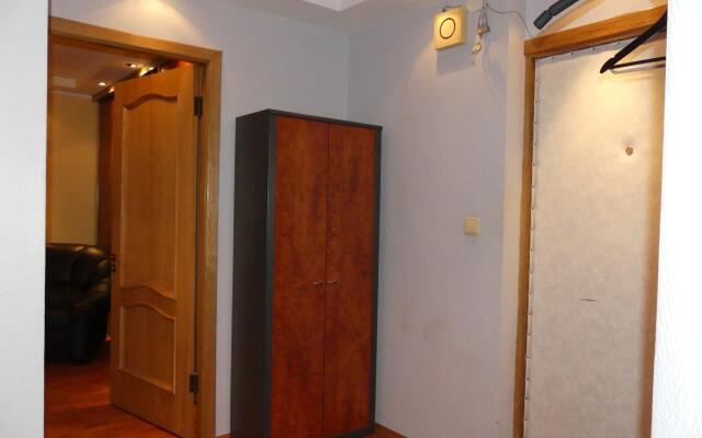 Апартаменты на улице 2-я Черногрязская 1