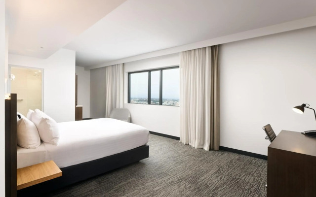Holiday Inn West Perth by IHG