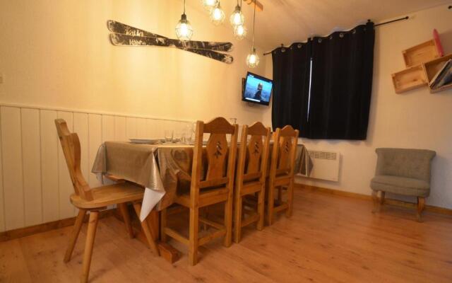 Appartement Les Menuires, 4 pièces, 8 personnes - FR-1-452-201