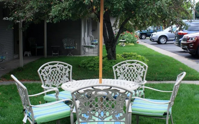 Boyne City Motel