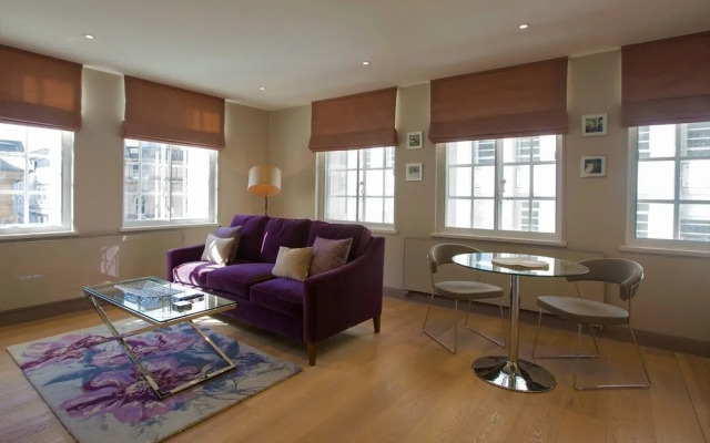 No.8 Waterloo Apartments