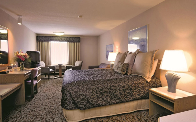 The Tillamook Inn