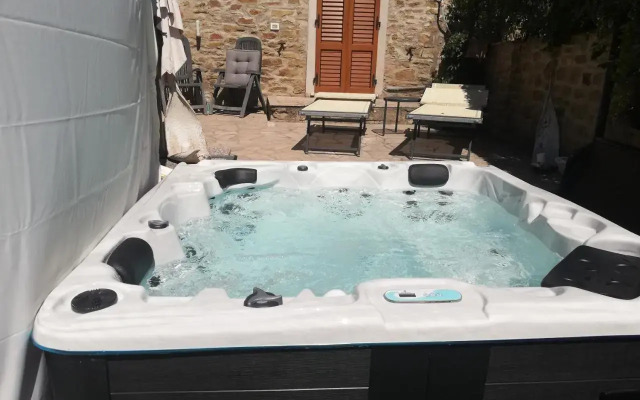 Il Borgo Delle Rondini