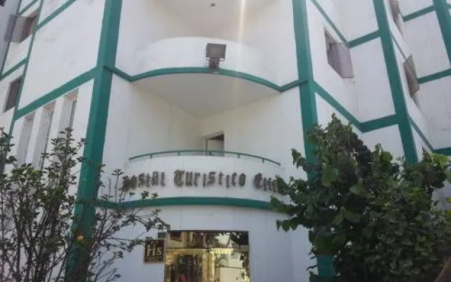 Hostal Turístico Eiffel