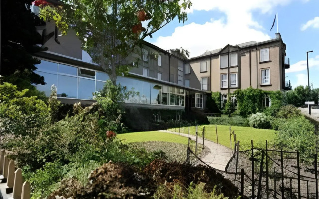 The Royal George Hotel