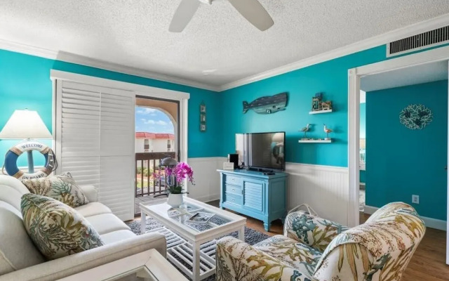 Aqua Vista Retreat 2 Bedroom Condo