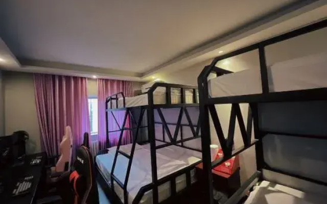 Happy business E-sports Hotel