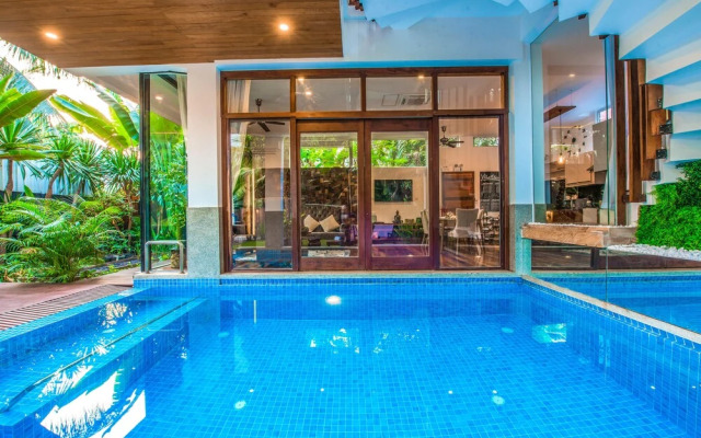 Villa Eternal, Private Pool, 3 Floors & Rooftop Terrace