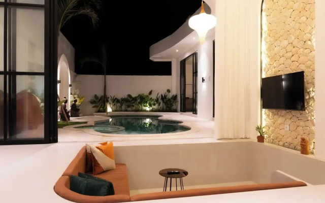 Tropical 2BR Private Villa, 6min Pererenan Beach
