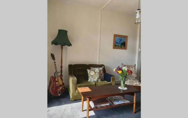 Homeo Alpine Cottage