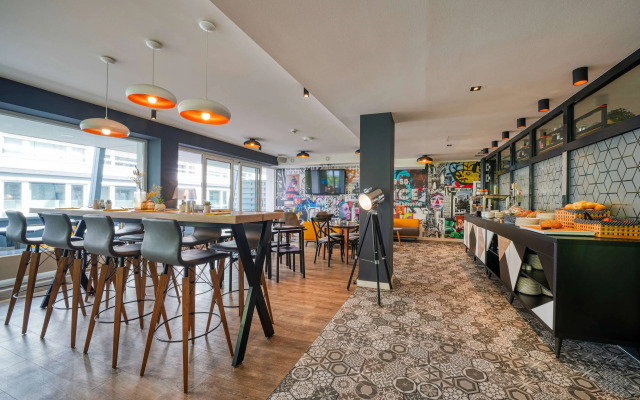 Vienna House Easy by Wyndham Dortmund