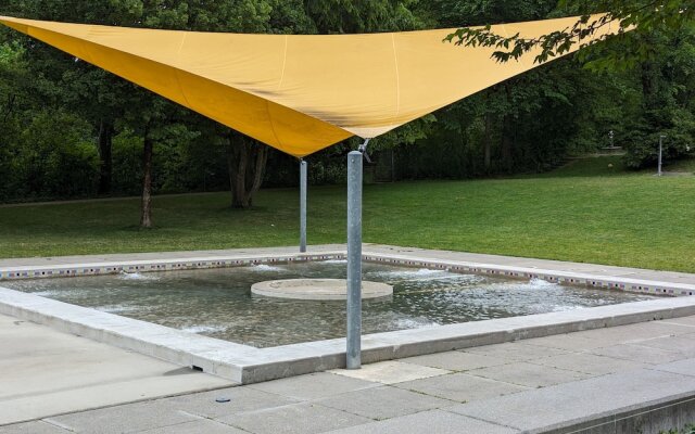 Evi's Home Hotel & Apartments