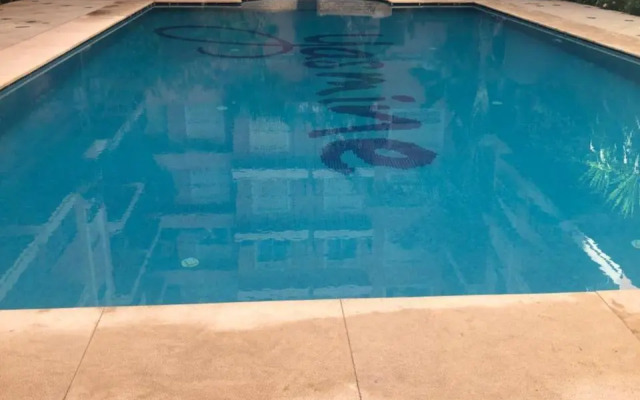 Appartement terrasse avec piscine