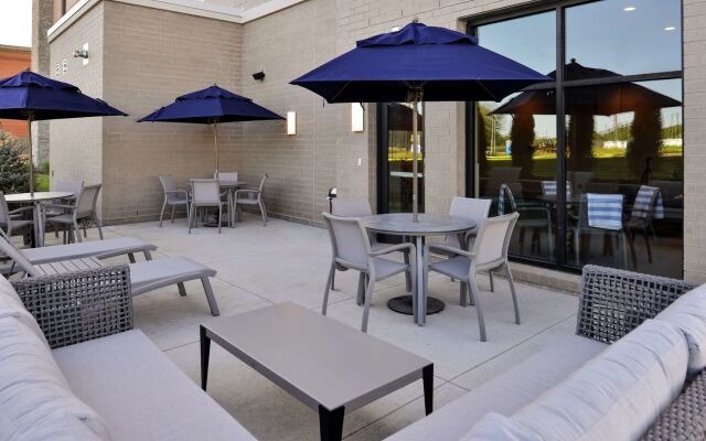 Hampton Inn Cedar Falls Downtown