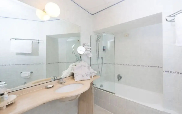 Hotel Weber Ambassador